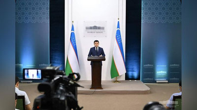 Изрображение 'Шерзод Асадов сообщил, что глава государства вакцинирован от коронавируса'