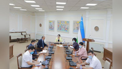 'Odil sudlovdan barchaning foydalanishini ta`minlash yo`lida'ning rasmi