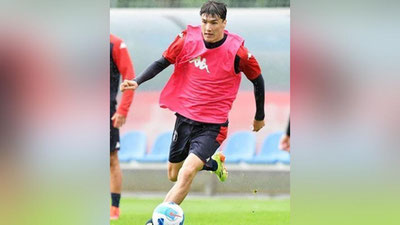 'Eldor Shomurodov endi “Roma” o`yinchisi'ning rasmi