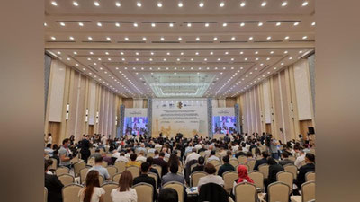 Изрображение 'Президент Узбекистана направил обращение участникам международного форума в Хиве'