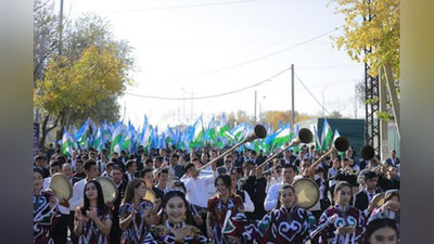 'Sirdaryoda Prezident saylovi natijalari e`lon qilinishi bayramona nishonlanmoqda (foto)'ning rasmi