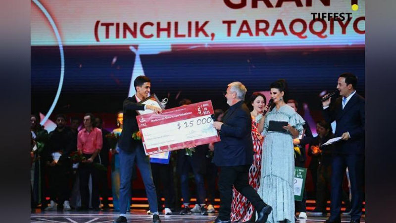 'Yosh o`zbek rejissyorining filmi AQShda mukofot oldi'ning rasmi