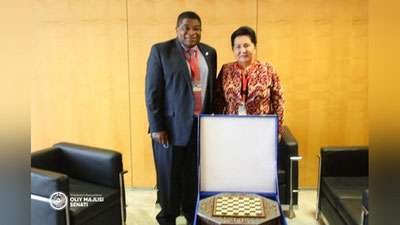 'Халқаро ҳамкорлик: Танзила Нарбаева Мадридда Парламентлараро Иттифоқ 143-Асамблеяси бош котиби билан учрашди'ning rasmi