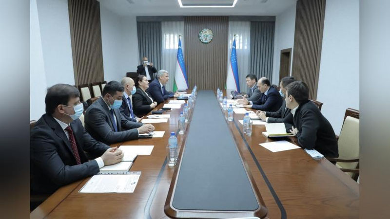 'Ўзбекистон ва Тожикистон ўртасида автобус қатновини тўлиқ тиклаш режалаштирилмоқда'ning rasmi