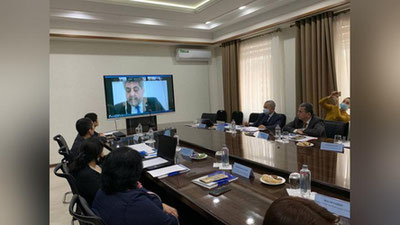 'Маҳмудхўжа Беҳбудий таваллудининг 147 йиллиги муносабати билан илмий-амалий конференция ўтказилди'ning rasmi