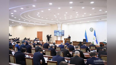 'Яқин ва ўрта истиқболда Ўзбекистоннинг тараққиёт тенденциялари қандай бўлади?'ning rasmi