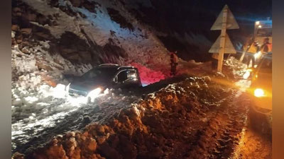 '“Қамчиқ”  довонида кетаётган “Спарк” ҳайдовчиси бошқарувни йўқотиб, ҳандаққа тушиб кетди'ning rasmi