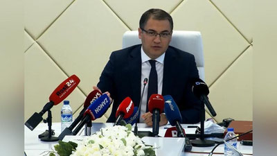 'Русланбек Давлетов: "Энергетика вазирлигида икки нафар ходимдан иборат бошқарма бор. Бизда ижрочилар кам, раҳбарлар кўп"'ning rasmi