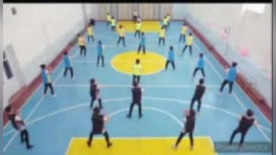 'Бухоролик Жисмония тарбия фани ўқитувчиси ўқувчиларга ноанъанавий дарс ўтди (видео)'ning rasmi