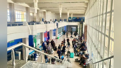 'Toshkent xalqaro aeroportida 31 iyulga qadar terminalga kuzatuvchilarning kirishiga cheklovlar joriy etildi'ning rasmi