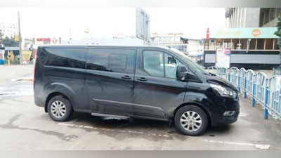 'Ўзбекистон элчихонасининг Харьковдан фуқароларни эвакуация қилаётган микроавтобуси зарарлангани тасдикланди'ning rasmi