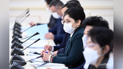 'Фарзанд тарбияси, келгуси тақдирида ота-онанинг масъулиятини оширишимиз керак — Президент'ning rasmi