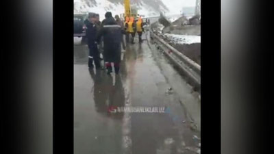 '''Қамчиқ'' довонида йўлнинг остки тупроқ қисми ўпирилиб тушди'ning rasmi