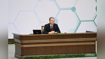 Изрображение 'Президент проводит диалог с представителями здравоохранения'