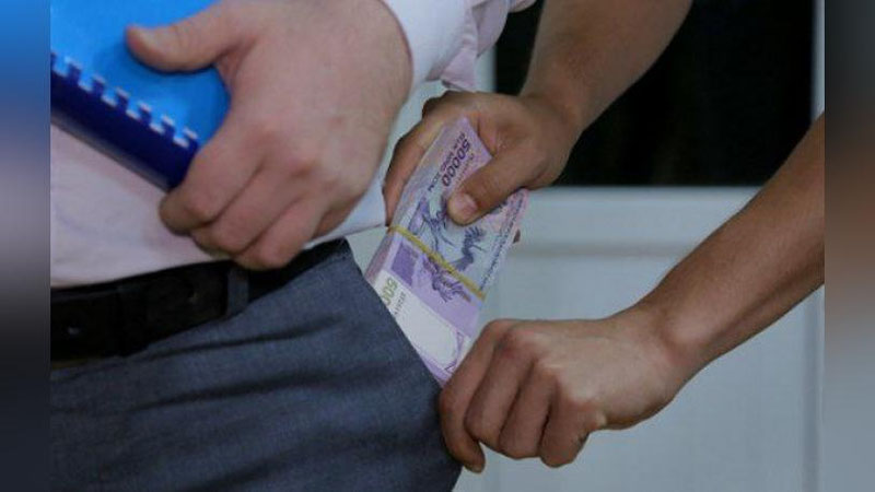 'Самарқандда сувли ерни 27,5 миллион сўмга сотмоқчи бўлган шахс ушланди'ning rasmi