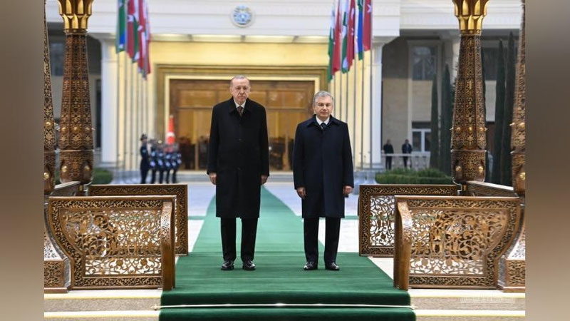 Изрображение 'Состоялась церемония официальной встречи президентов Узбекистана и Турции (фото)'