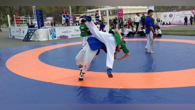 'Зарбдорда катта кураш байрами бўлади, бош совринга 2та автомобил қўйилган'ning rasmi