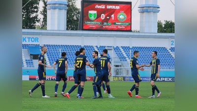 'Суперлига. "Пахтакор" дербида "Локомотив"дан устун келди, АГМК ва "Қизилқум" ҳам ғалаба қозонди'ning rasmi