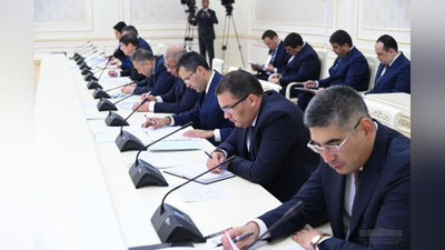 'Ҳокимларнинг қониқарсиз баҳоланган иш ўринларини яратиш бўйича режалари бир ҳафта муддатда қайта кўриб чиқиладиган бўлди'ning rasmi