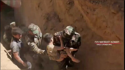 'Қашқадарёда 200 диаметрли артезиан қудуққа тушиб кетган 6 ёшли бола 1 кун ўтиб қутқариб олинди'ning rasmi