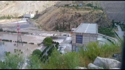 'Сурхондарёдаги Тўпаланг сув омборидан сув тошиб чиқди (видео)'ning rasmi