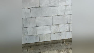 Изрображение 'Часть вестибюля станции метро "Тинчлик" закрыта из-за утечки горячей воды'