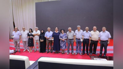 'Bir guruh kinoijodkorlar “Mehnat faxriysi” ko`krak nishoni bilan taqdirlandi'ning rasmi