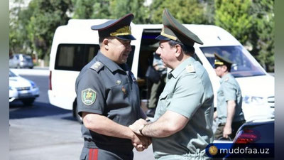 Изрображение 'Министр обороны Узбекистана принял таджикского коллегу в Ташкенте'