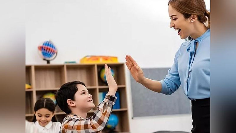 'Endi 15 yillik oliy toifani saqlagan pedagog attestasiya topshirmaydi'ning rasmi