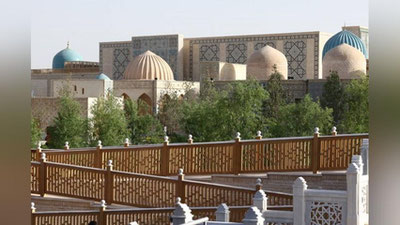 Изрображение 'Узбекистан принял в 2022 году почти в 3 раза больше туристов'