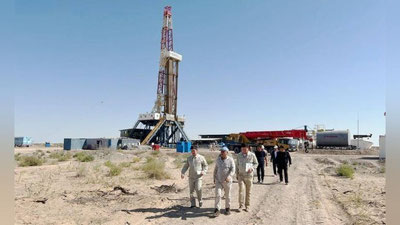 '“O`zbekneftgaz”: Boshqaruv raisi boshchiligidagi “Ishchi guruh” a`zolari tomonidan Ustyurt regionidagi gelogiya-qidiruv va qazib chiqarish ishlari holati o`rganilmoqda (Foto)'ning rasmi