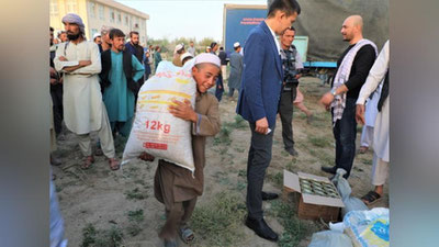 Изрображение 'Узбекистан отправил 58 тонн продовольствия малообеспеченным афганским семьям (фото)'