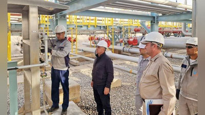 '“O`zbekneftgaz”: Jahonda ilk bor “Uzbekistan GTL” zavodida tabiiy gazdan sintez qilish yo`li bilan sintetik aviakerosin ishlab chiqarildi'ning rasmi