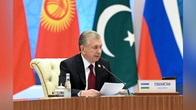 Изрображение 'Шавкат Мирзиёев выступил с речью на открытии заседания саммита ШОС'