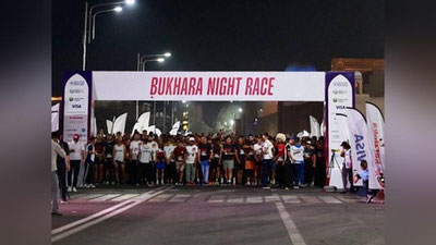 Изрображение 'В Бухаре состоялся первый международный ночной забег'