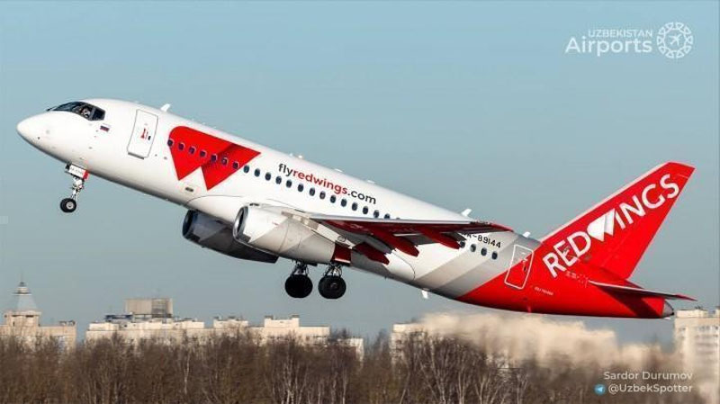 Изрображение 'Рейс Red Wings на 10 часов задержали в аэропорту Бухары'