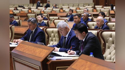 Изрображение 'В 2023 году добавится в среднем 300 тыс сумов к пенсиям 75 тыс лиц с инвалидностью'