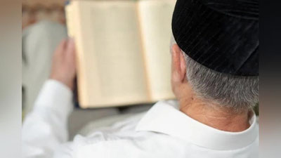 'Samarqandda mulla, o`zini o`qitishga kelgan ayolga tegajog`lik qildi (video)'ning rasmi