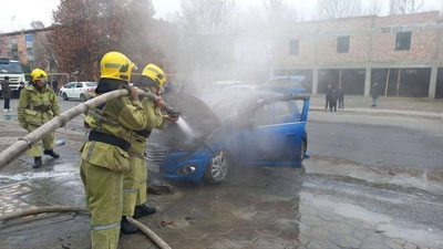 'Farg`ona yo`l chetida to`xtab turgan "Spark" yonib ketdi'ning rasmi