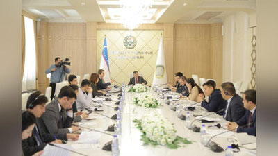 'Xalqaro ekspertlar bilan birgalikda Tadbirkorlik kodeksi loyihasi muhokama qilindi'ning rasmi