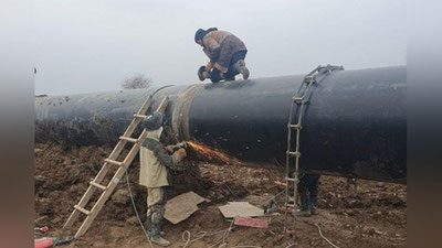 'Farg`ona vodiysi viloyatlarida gaz ta`minotini yaxshilash uchun yangi magistral gaz quvuri qurilmoqda'ning rasmi