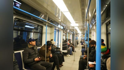 'Toshkent metrosida yana buyum tashlab ketildi, yana poezdlar harakati kechikdi'ning rasmi