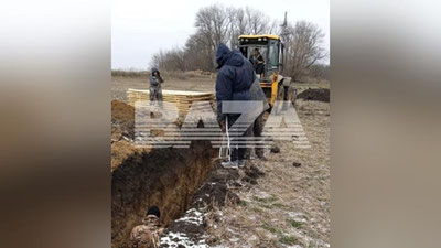 Изрображение 'Рабочие из Таджикистана и Узбекистана копали окопы в Запорожье и остались без денег'