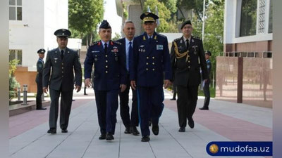 Изрображение 'Военная делегация Турции посетила Узбекистан'