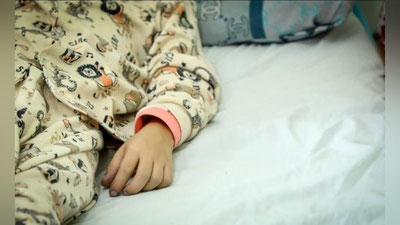 Изрображение 'Студент-практикант колол иголкой воспитанников детсада в Ташкенте'