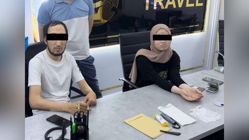 'Toshkentda 10 ming dollar evaziga Haj vizasi qilib bermoqchi bo`lganlar qo`lga tushdi'ning rasmi