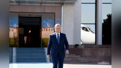 'Prezident Samarqandga jo`nab ketdi'ning rasmi