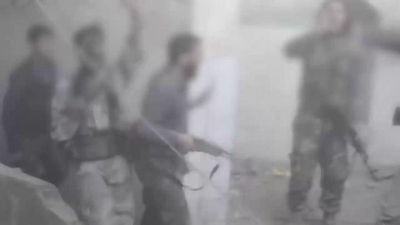 'Andijonlik aka-ukalar Suriyadagi terroristik tashkilot faoliyatida ishtirok etgani aniqlandi (video)'ning rasmi