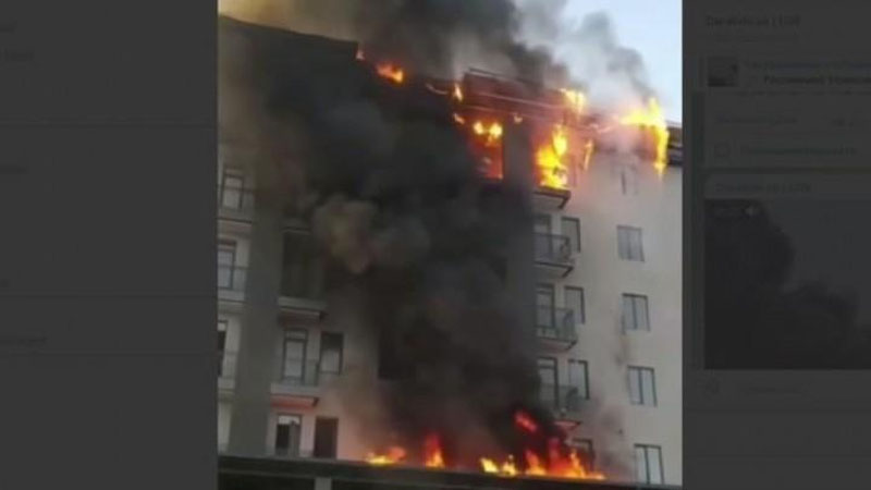 'Jizzaxdagi 7 qavatli binoda yong`in sodir bo`ldi(video)'ning rasmi