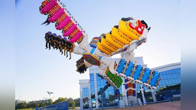 Изрображение 'По факту падения двух человек из аттракциона возбуждено уголовное дело'